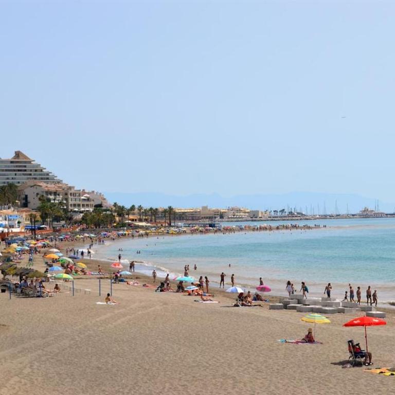 Entire apartment on the 1st Beach Line in Benalmádena - Apartment mit 3 Schlafzimmern - 39