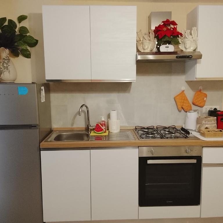 Donna Tina - One-Bedroom Apartment - 5