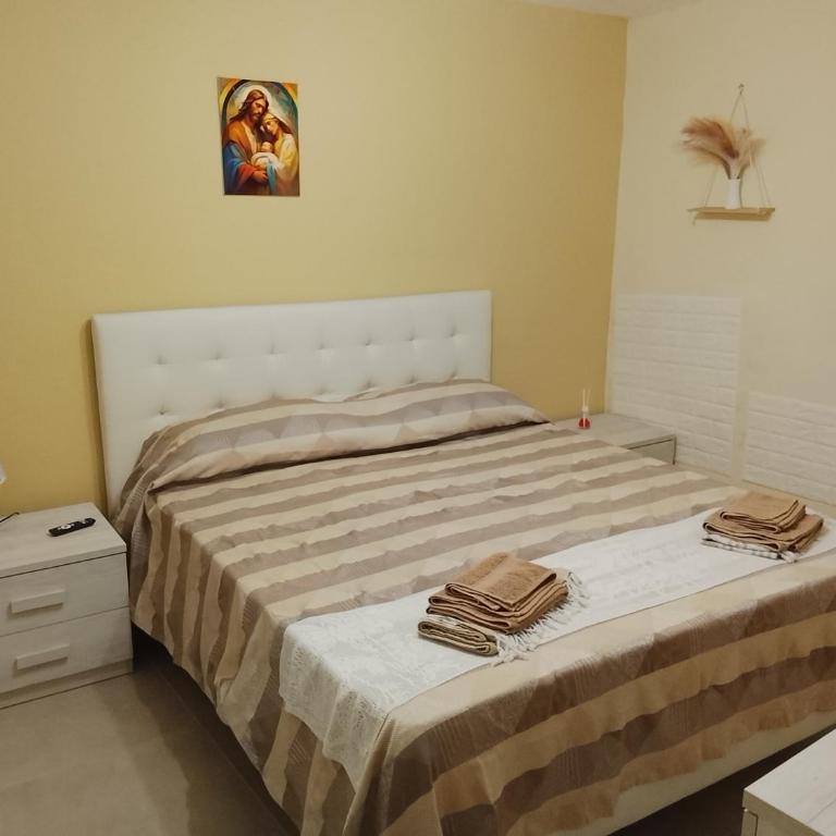 Donna Tina - One-Bedroom Apartment - 3