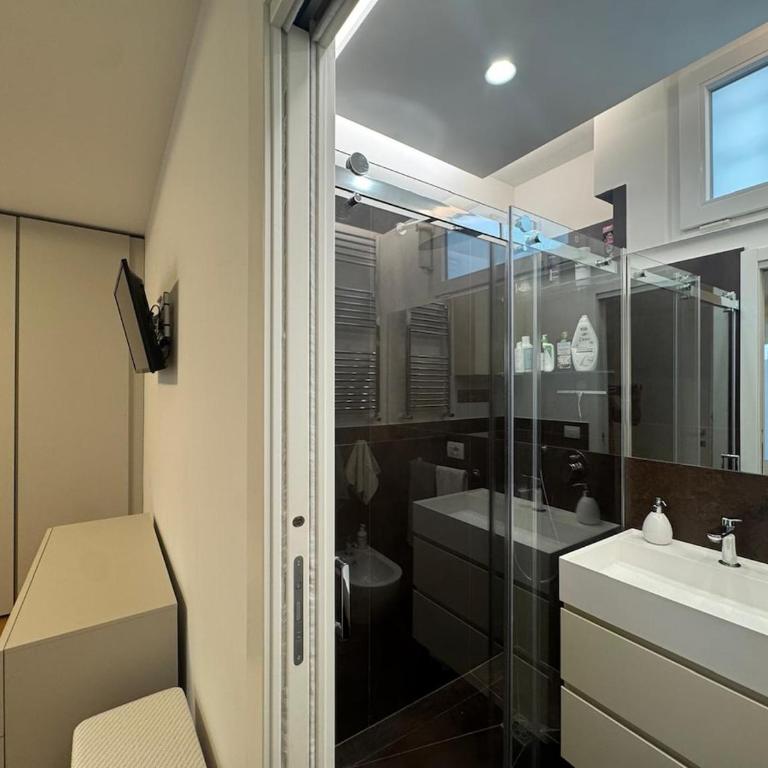 Sky Terrace Escape in Rome - Appartamento con 2 Camere da Letto - 14