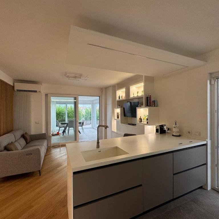 Sky Terrace Escape in Rome - Appartamento con 2 Camere da Letto - 15