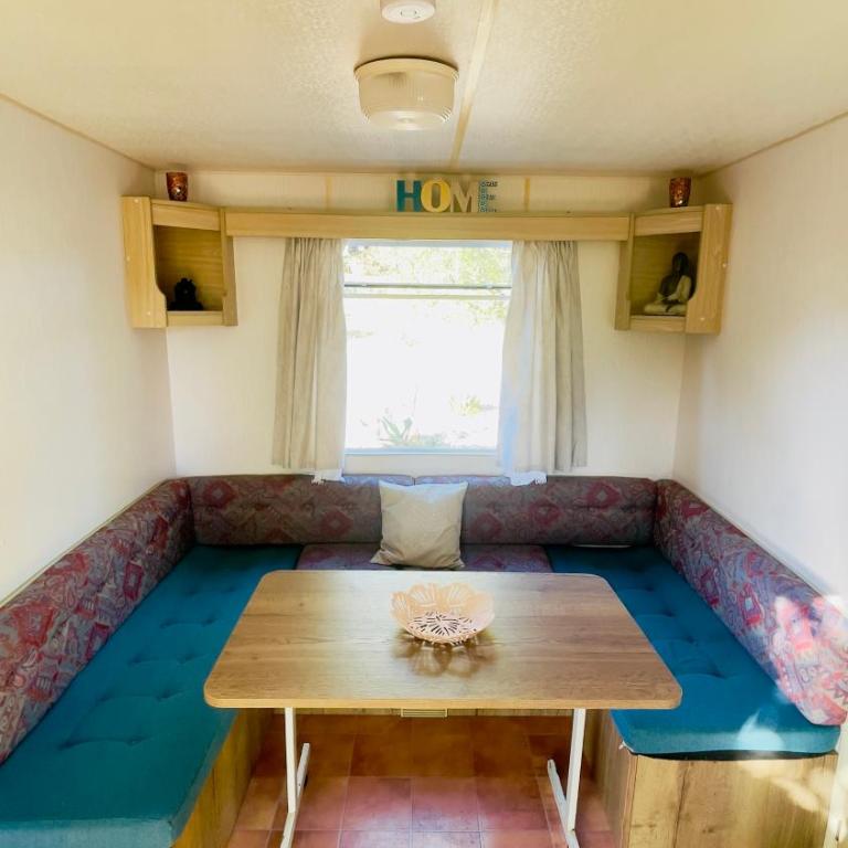 Chez Les Garçons Mobile home vintage, confortable avec piscine - Mobilheim - 10