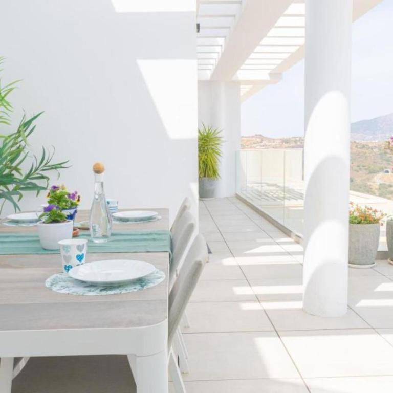 Luxurious penthouse in La Cala Casa Banderas - 3 Golf Facilites close by! - Apartamento de 3 dormitorios - 5