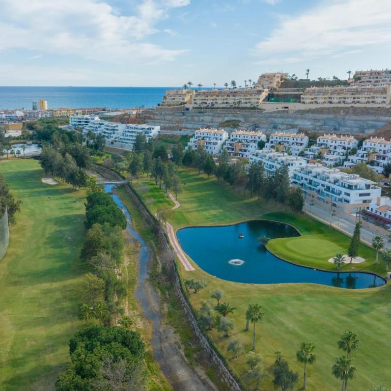 Luxurious penthouse in La Cala Casa Banderas - 3 Golf Facilites close by! - Apartamento de 3 dormitorios - 26