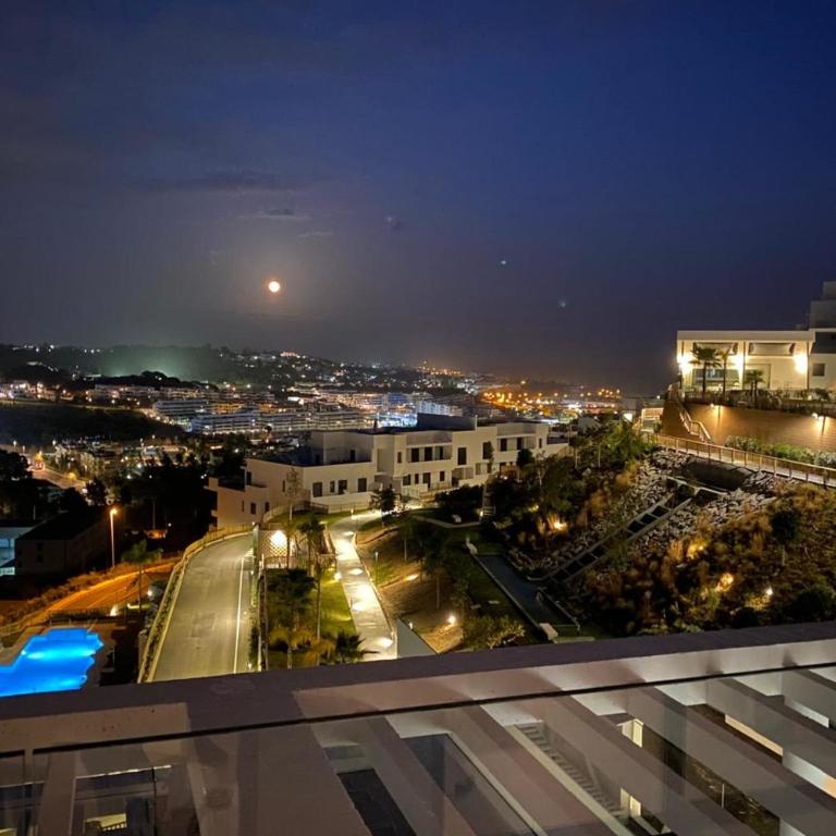 Luxurious penthouse in La Cala Casa Banderas - 3 Golf Facilites close by! - Apartamento de 3 dormitorios - 32