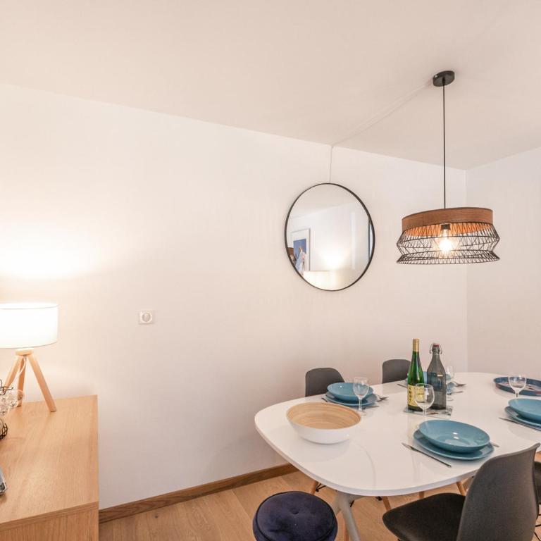 Appartement cosy à Chamonix avec terrasse et parking privé - FR-1-343-230 - Appartement - 14