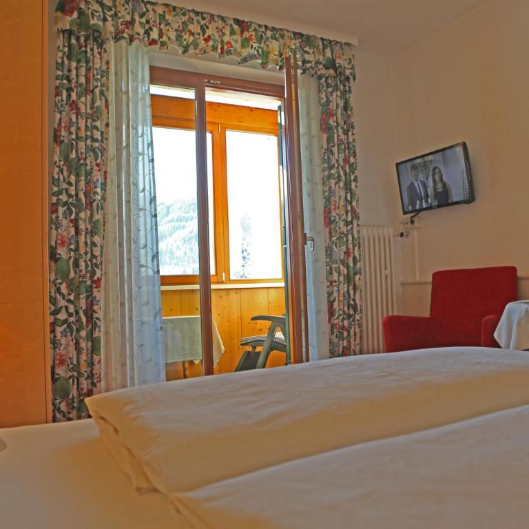 Hotel - Restaurant Gosauerhof - Classic Doppelzimmer mit Bergblick - 5