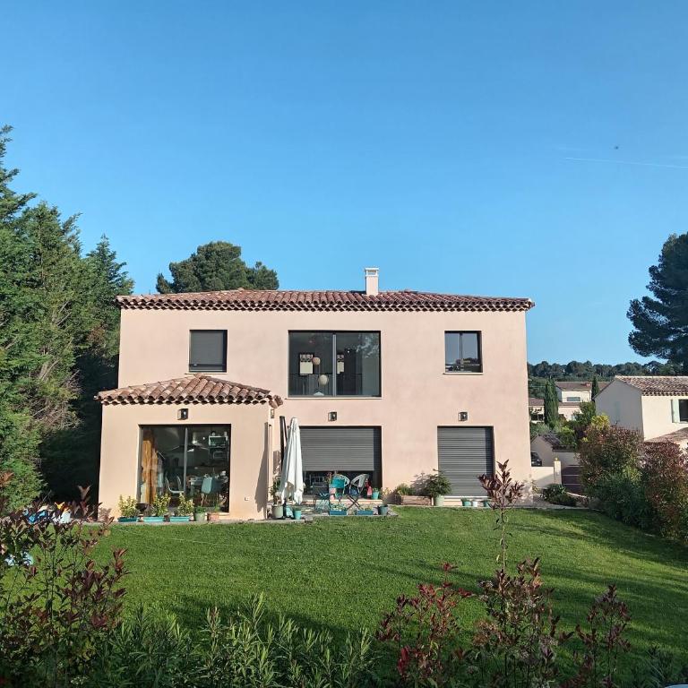 Villa 4 chambres à Aix 8 personnes et 2 bébés - Villa - 16