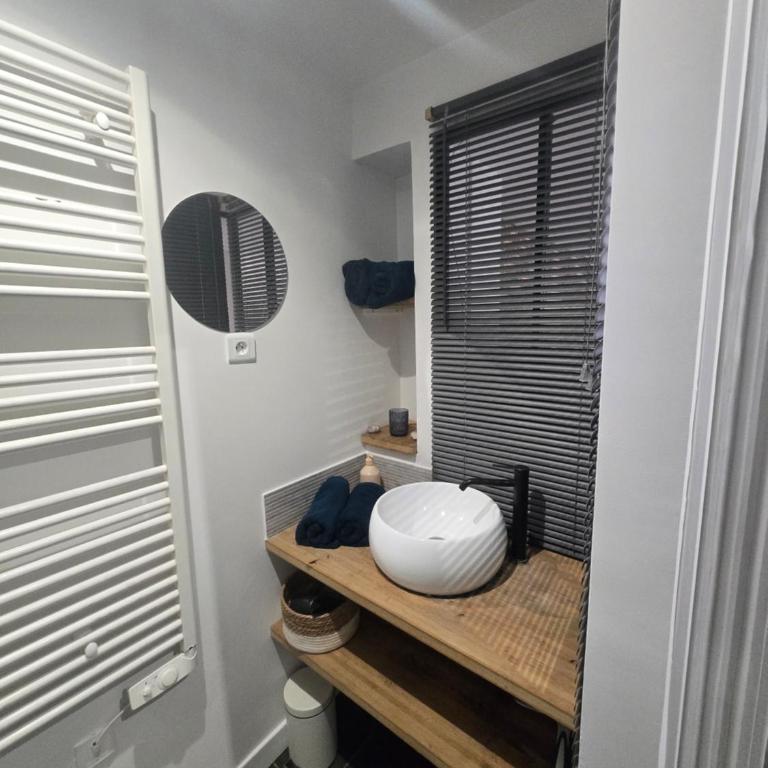 Appartement neuf et Sympa Centre ville refait a neuf - Appartement 1 Chambre - 4