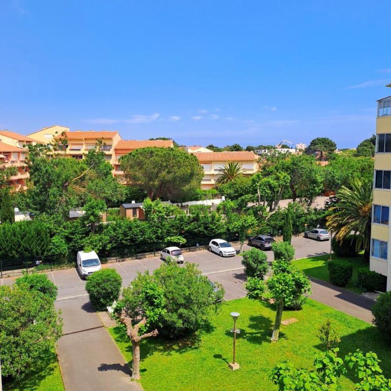 Appartement T2 déco 70's rénové à 300m de la plage - Apartment mit 1 Schlafzimmer - 21