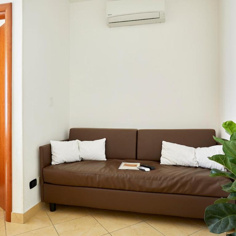Residence Fellini - Appartamento con 1 Camera da Letto e Balcone - 2