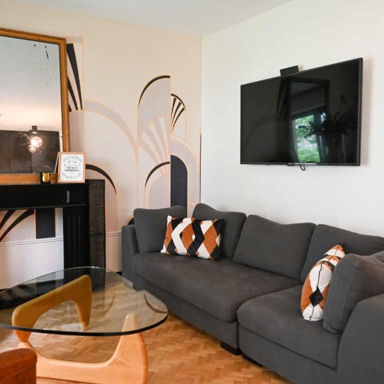 Agréable 85 M Décoré Avec Jolie Terrasse Arborée - Appartement - 6
