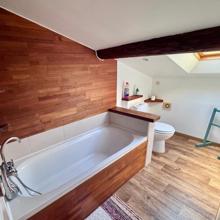 Appartpharma - Two-Bedroom Apartment - 5