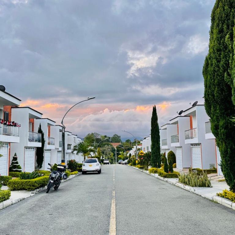 Casa Tita - San Antonio - Rionegro - Three-Bedroom House - 36