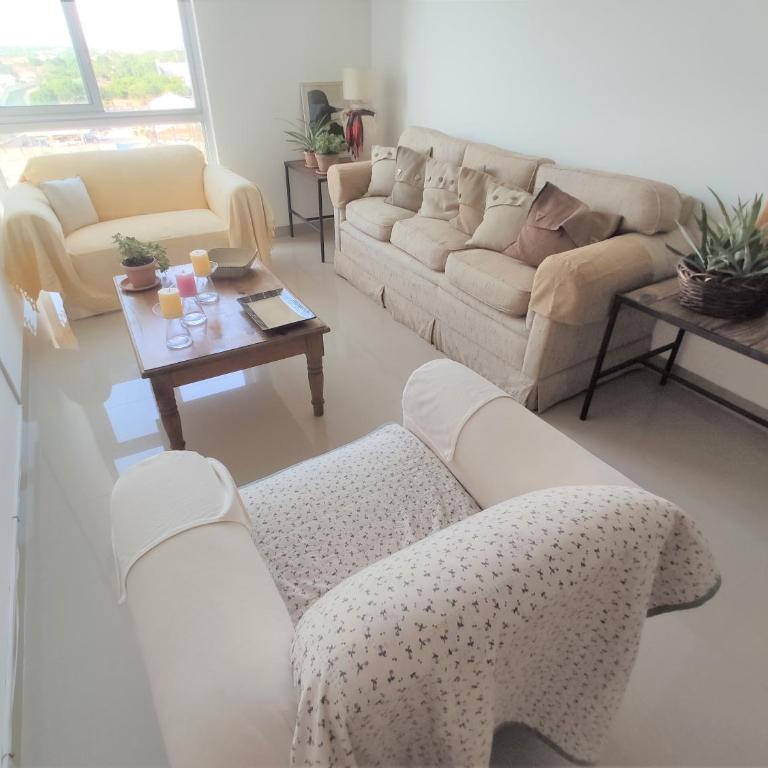Atlantis Tower - Three-Bedroom Apartment - 4