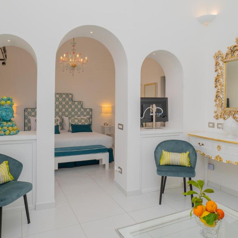Milky Suites Positano - Camera Queen Deluxe - 11