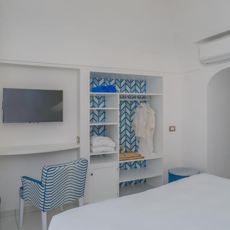 Milky Suites Positano - Camera Queen Superior - 3