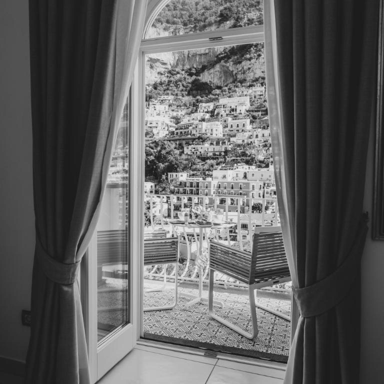 Milky Suites Positano - Camera Queen Superior - 10