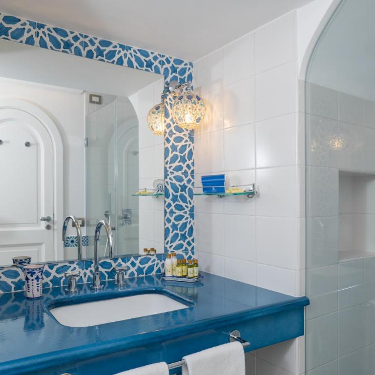 Milky Suites Positano - Camera Queen Superior - 13