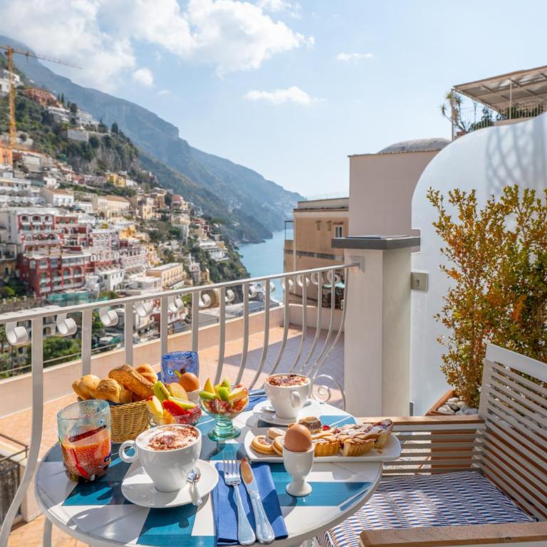 Milky Suites Positano - Camera Queen Superior - 18