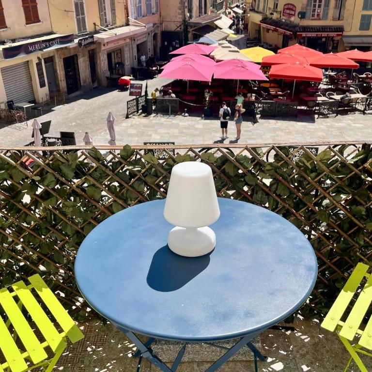 "LA PIOL" apartment in the heart of Hyères - Apartamento - 20