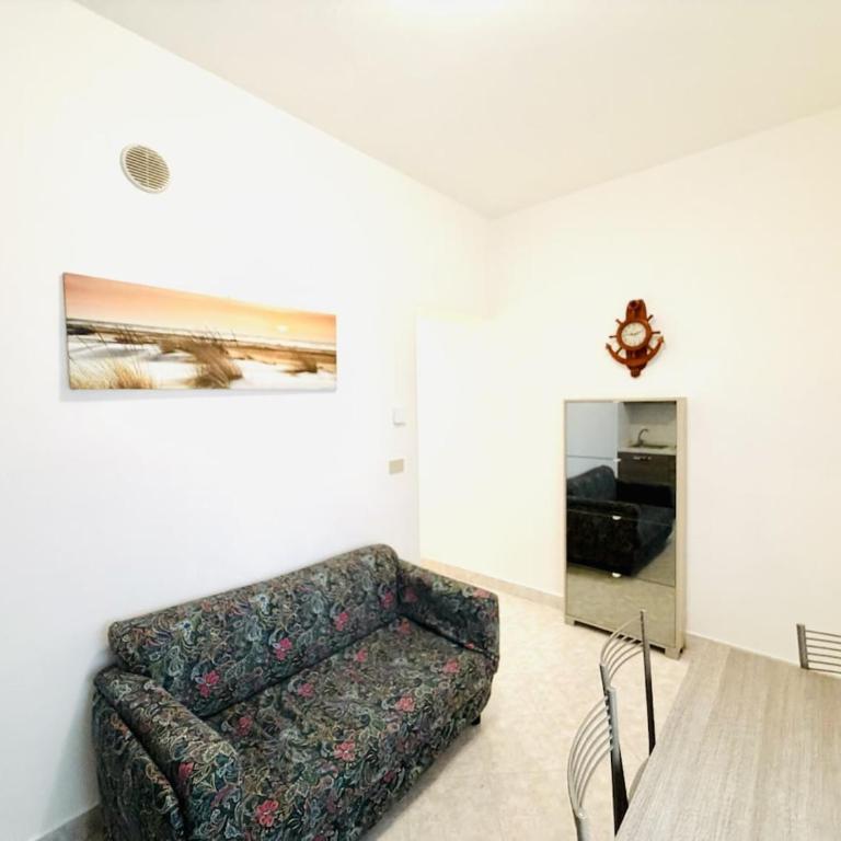 Augustus Piano Terra - Piazza Mazzini - Immobil Relax - Appartamento con 2 Camere da Letto - 1