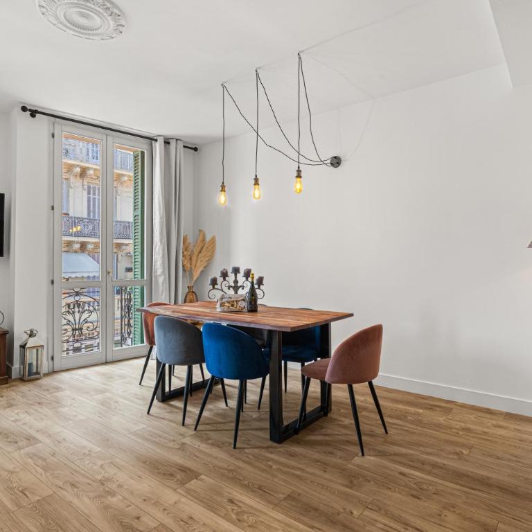 Bioves en Duplex-climatisation-centre ville-plage - Appartement 2 Chambres - 17