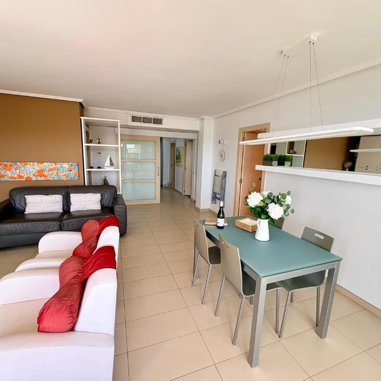 Apartamento frente al mar con WIFI y parking. - Appartement 3 Chambres - 7