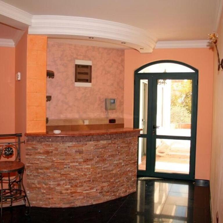 Villa Petrovac Guesthouse Rooms - Deluxe Triple Room with Sea View - 3
