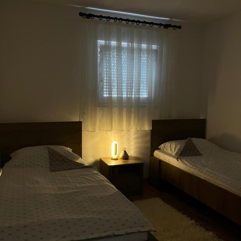 Ela 2 - Apartman sa 3 Spavaće Sobe - 2