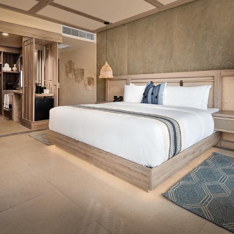 Hotel Indigo Playa del Carmen by IHG - Standard Room - 1