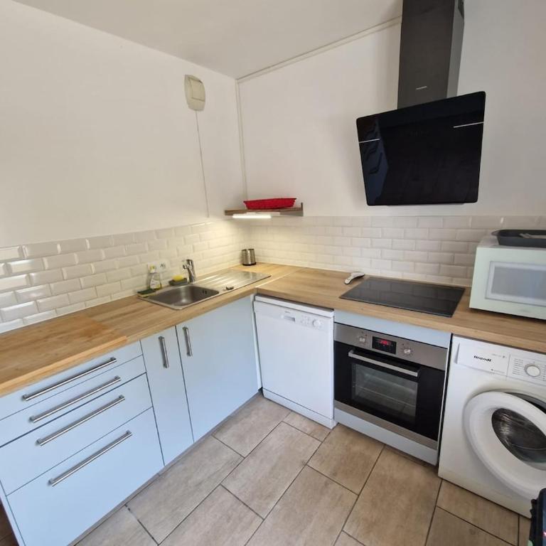 Superbe appartement en résidence avec piscine - Appartement 3 Chambres - 22