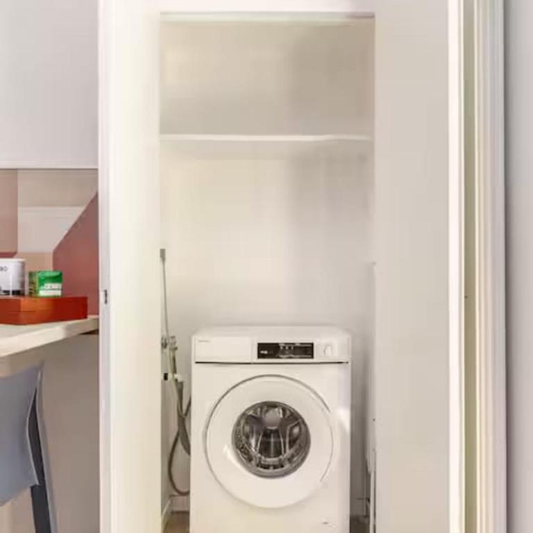 Porta Susa Apartments - Central Turin - One-Bedroom Apartment - 17