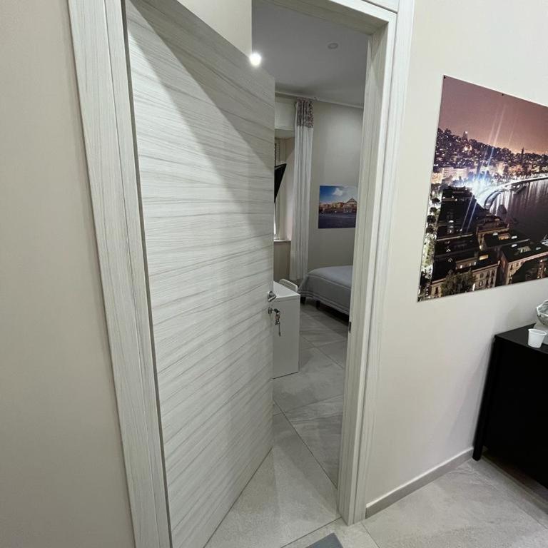 La Sapienza - Camera Matrimoniale con Bagno Privato - 14