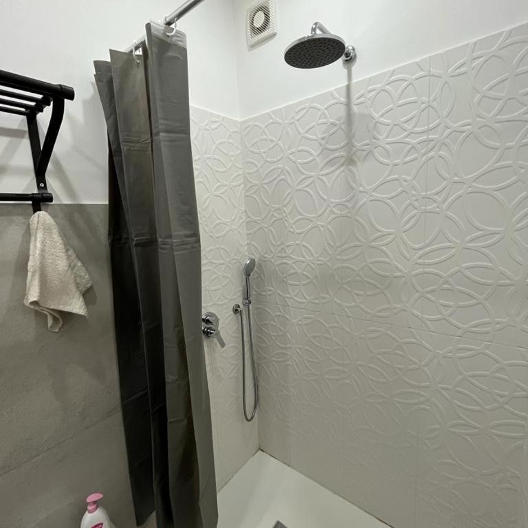 La Sapienza - Camera Matrimoniale con Bagno Privato - 3