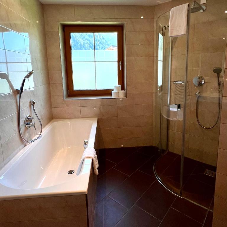 Hotel Garni Obermair - Suite - 5