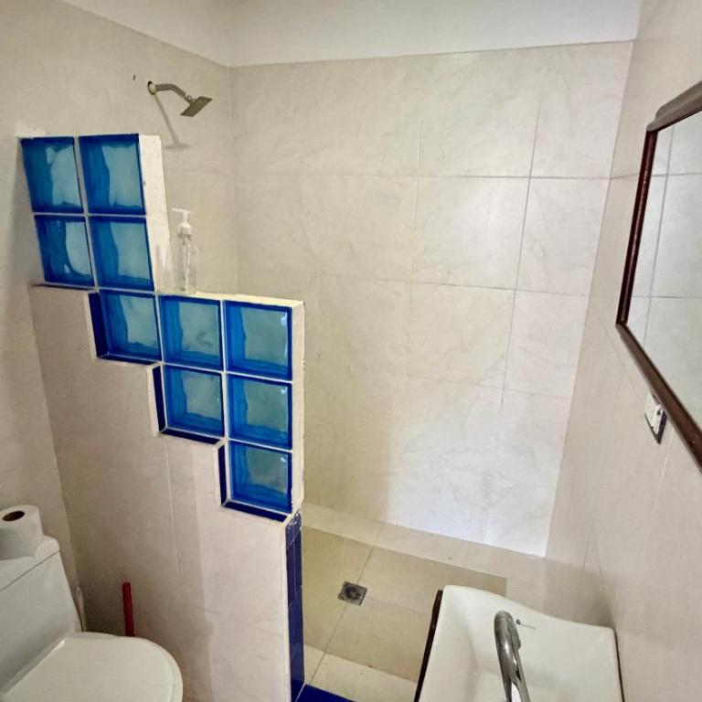 hotel turqueza inn - Habitación Cuádruple con baño privado - 5