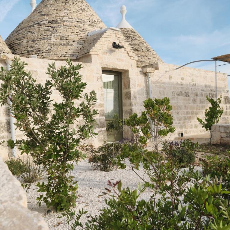 Agriturismo TENUTA MAGALEPPO di Basile Miriana - Camera Tripla con Doccia - 2