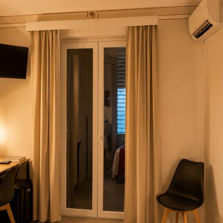 A Mano A Mano - Rooms - Doppelzimmer mit eigenem Bad - 8