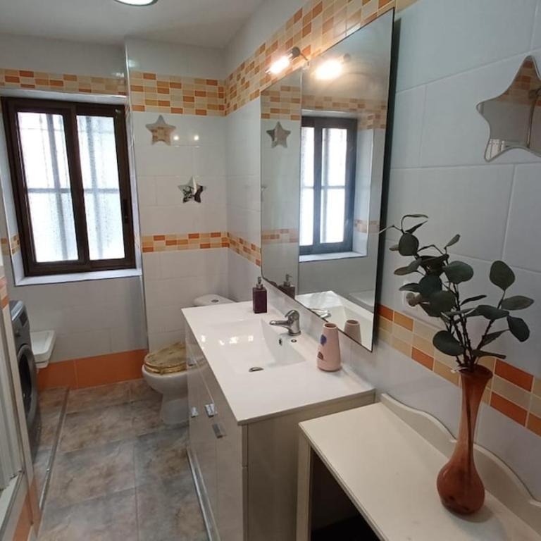 Apartment in Las Fuentes with a pool and Wi-Fi - Two-Bedroom Apartment - 19
