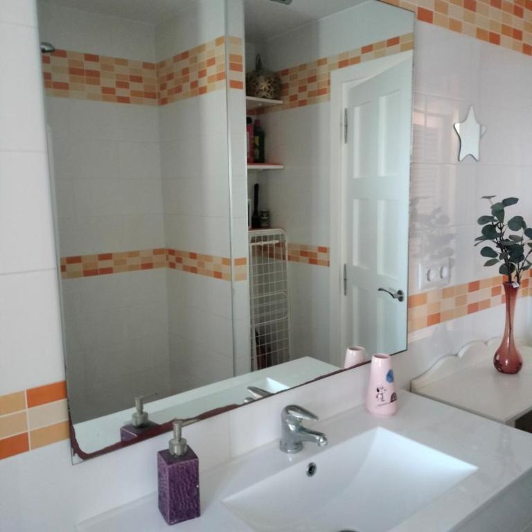 Apartment in Las Fuentes with a pool and Wi-Fi - Two-Bedroom Apartment - 43