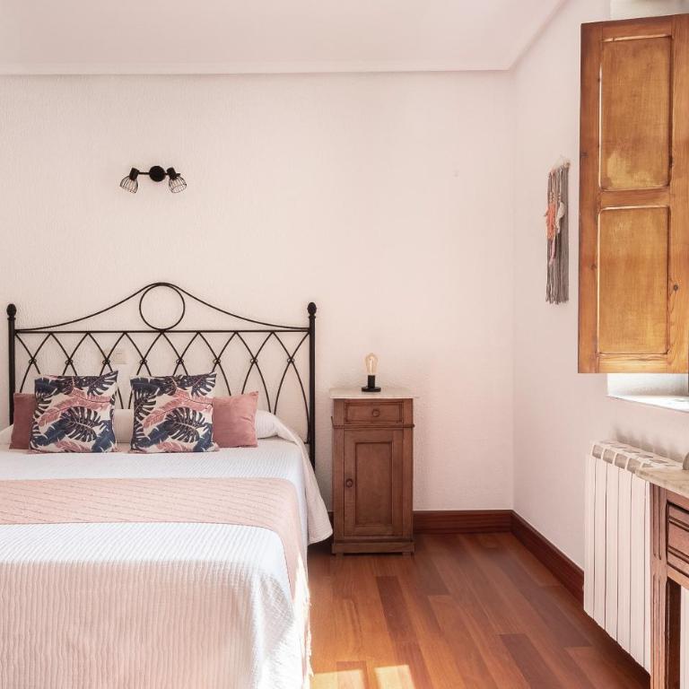 Caserio Urikosolo - Five-Bedroom House - 25