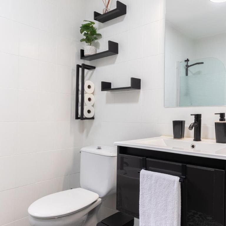 Caserio Urikosolo - Five-Bedroom House - 37