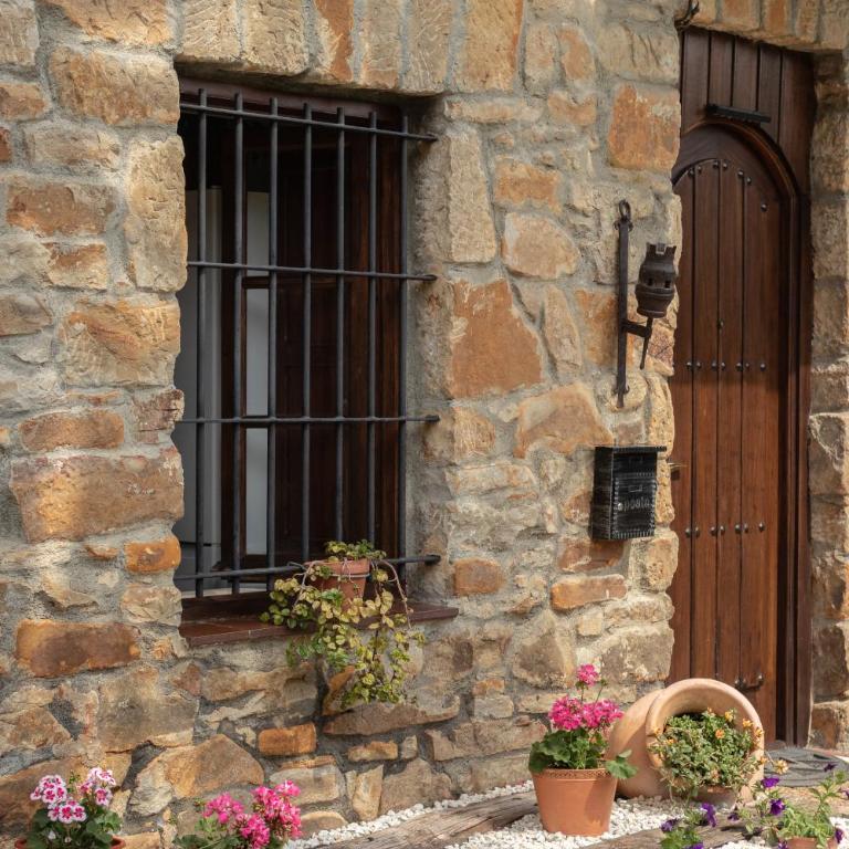 Caserio Urikosolo - Five-Bedroom House - 8