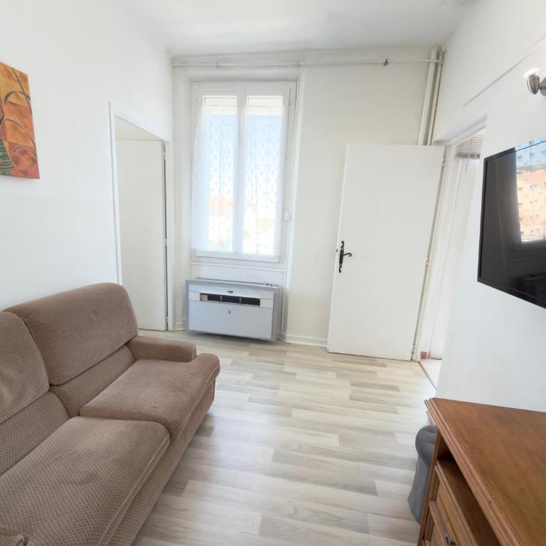 Le Méditerranée - Vue Mer - Clim - Plage - Appartement 1 Chambre - 3