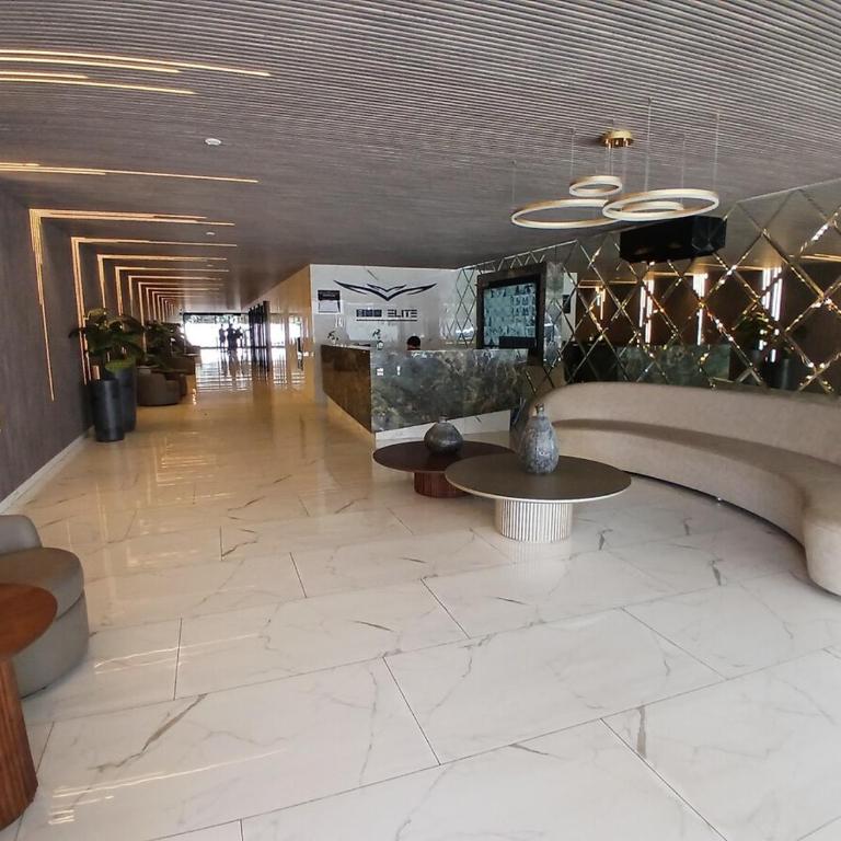 Elite Apartment - One-Bedroom Apartment - 34