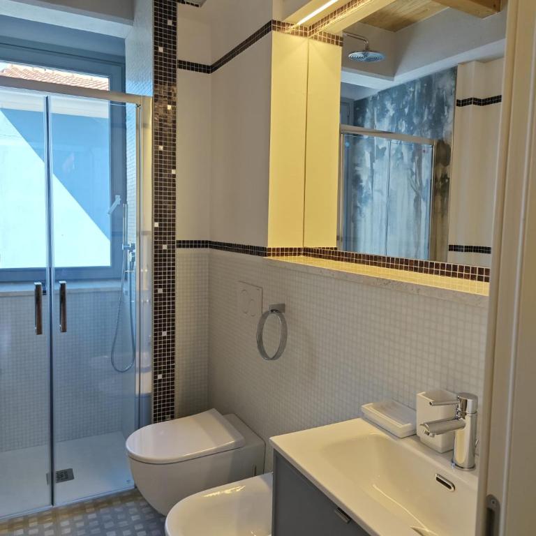EKK Boutique Rooms Camere eleganti nel cuore di San Benedetto del Tronto - Camera Matrimoniale con Bagno Privato - 7