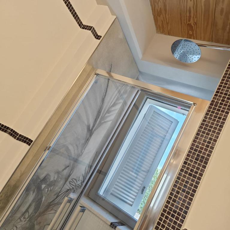 EKK Boutique Rooms Camere eleganti nel cuore di San Benedetto del Tronto - Camera Matrimoniale con Balcone - 9