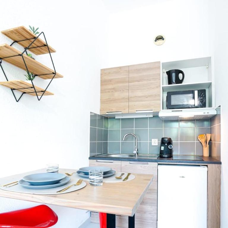 Le Cocon Studio face au Théâtre Wi-Fi 5 min gare - Appartement 1 Chambre - 12