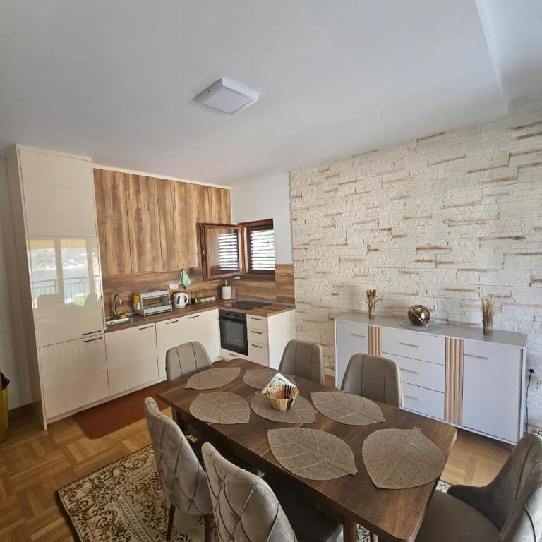 Apartment Milos - Apartment mit 2 Schlafzimmern, Terrasse und Meerblick - 39